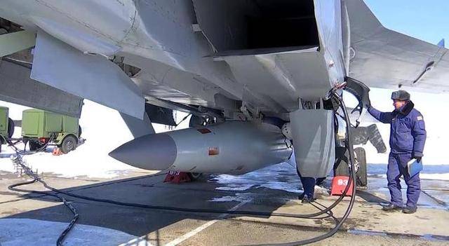 !高市没想到:普京对华这么仗义不朽情缘日船刚闯俄军就逼近日本(图16) !高市没想到:普京对华这么仗义不朽情缘日船刚闯俄军就逼近日本(图16)